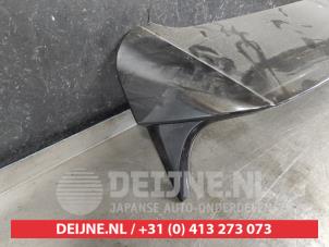 Nissan Qashqai Spoiler O682501 foto 2