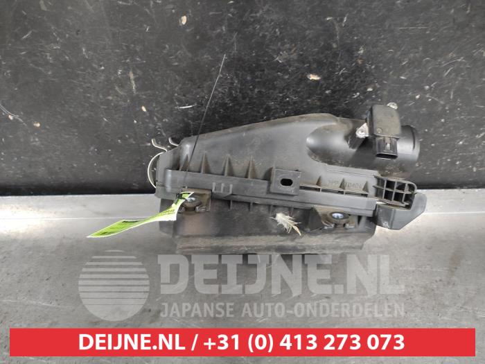 Toyota Yaris Luchtfilterhuis O682503