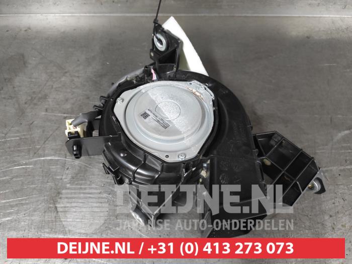 Kia Niro Accu ventilator O682533