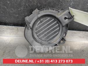 Toyota Auris Stoßstangenrost O682586 foto 2