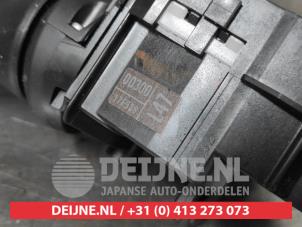 Toyota Yaris Light switch O682662 photo 3