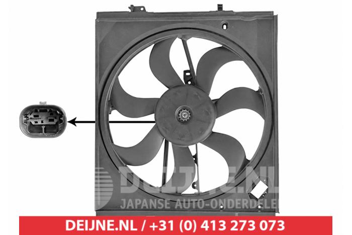 Nissan Qashqai Kühlgebläsegehäuse O9990009489