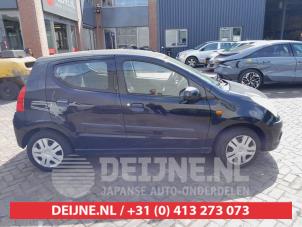 Nissan Pixo Tür 4-türig rechts vorne O682848 foto 3