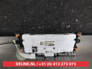 Suzuki Swift Kachel Bedieningspaneel O682927 foto 2