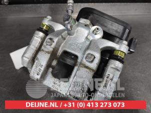 Kia EV6 Remklauw (Tang) links-achter O682929 foto 2