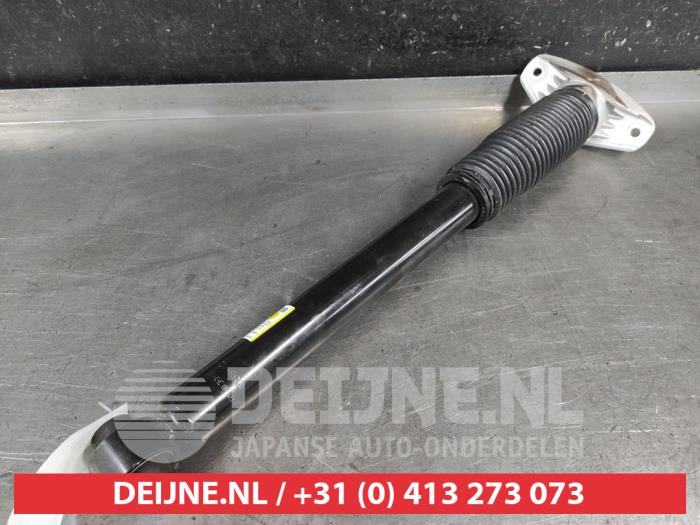 Kia EV6 Stoßdämpfer links hinten O682935