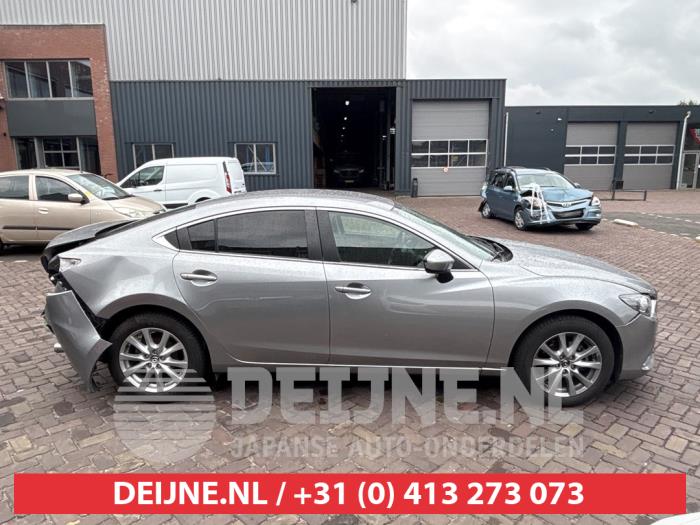 Mazda 6 Türscheibe 4-türig rechts hinten O683031