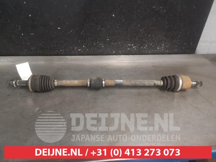 Hyundai I30 Aandrijfas rechts-voor O683050