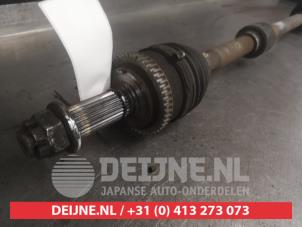 Hyundai I30 Front drive shaft, right O683050 photo 2