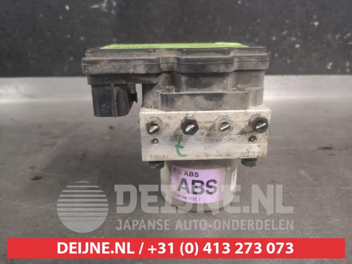 Hyundai I30 ABS Pomp O683060