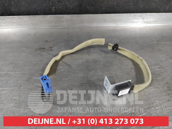 Suzuki Vitara GPS antenna O683124