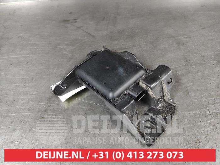 Suzuki Vitara Blind spot sensor O683128