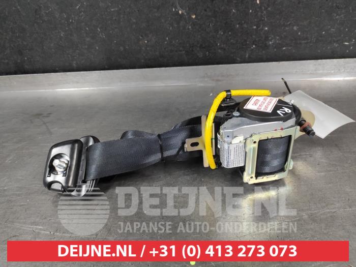 Hyundai I10 Front seatbelt, right O683156