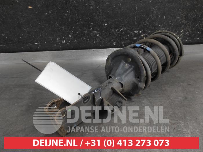 Hyundai I10 Schokdemperpoot links-voor O683157