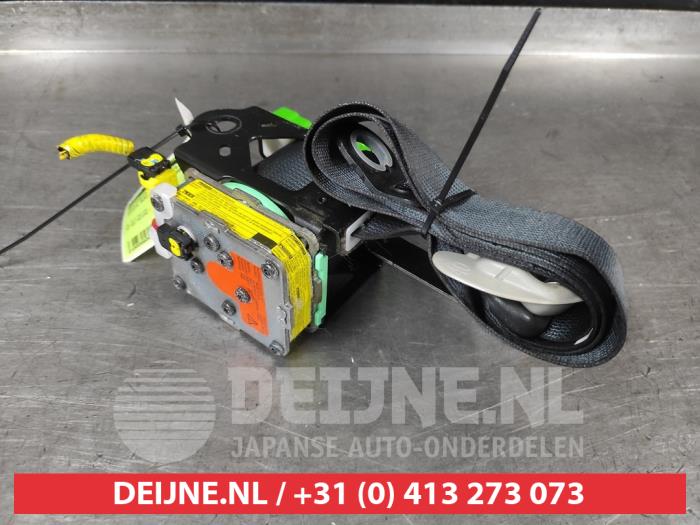 Toyota Auris Sicherheitsgurt rechts vorne O683184