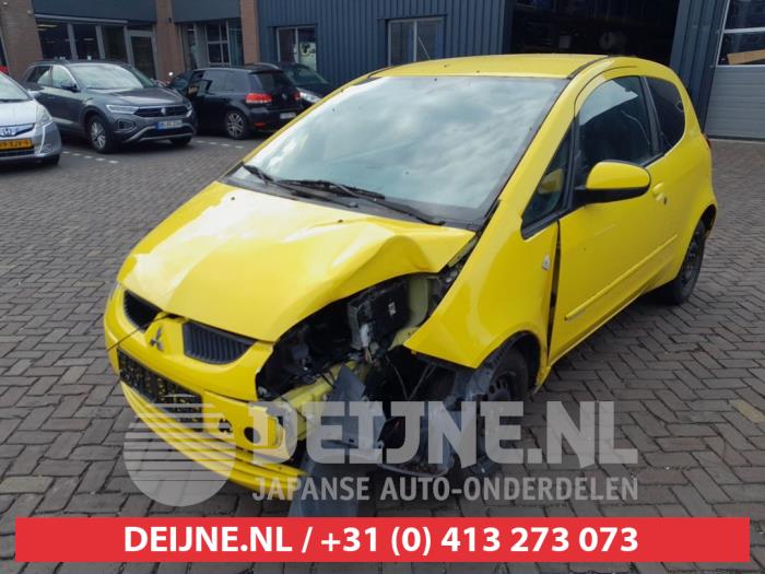 Mitsubishi Colt Buitenspiegel links O683195