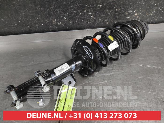 Hyundai I10 Stoßdämpferstrebe links vorne O683355