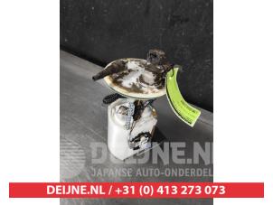Gebruikte Brandstofpomp Elektrisch Hyundai i10 (F5) 1.0i 12V Prijs € 50,00 Margeregeling aangeboden door V.Deijne Jap.Auto-onderdelen BV