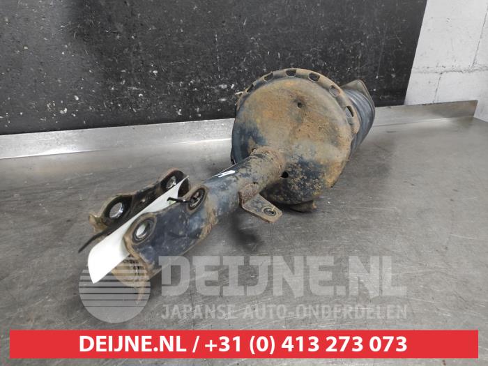 Lexus RX Stoßdämpferstrebe links hinten O683512