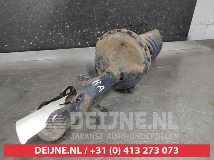 Lexus RX Stoßdämpferstrebe rechts hinten O683513