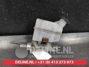 Gebruikte Hoofdremcilinder Hyundai Tucson (JM) 2.7 V6 24V 4x4 Autom. Prijs op aanvraag aangeboden door V.Deijne Jap.Auto-onderdelen BV