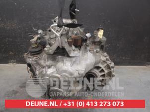 Mazda 5 Gearbox O683576 photo 2