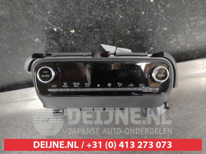 Toyota Yaris Kachel Bedieningspaneel O683636