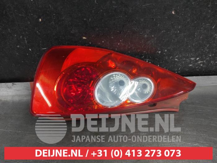 Mazda 5 Rücklicht links O683685