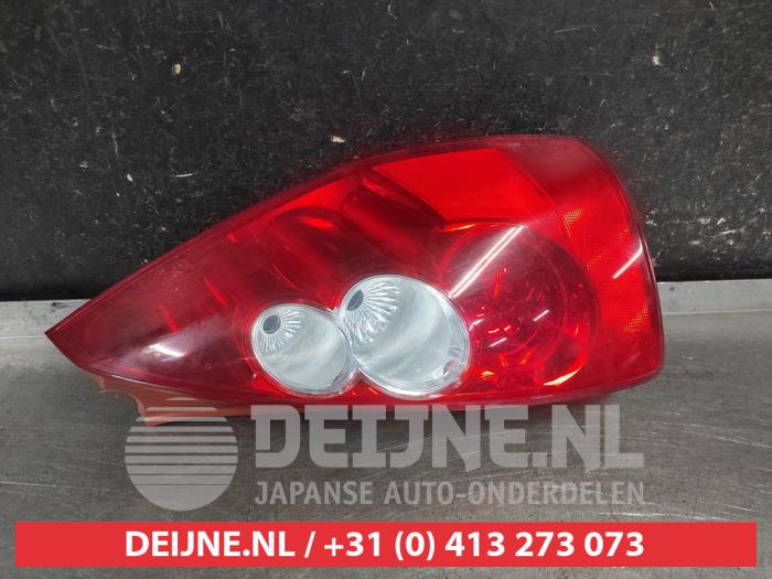 Mazda 5 Rücklicht rechts O683686