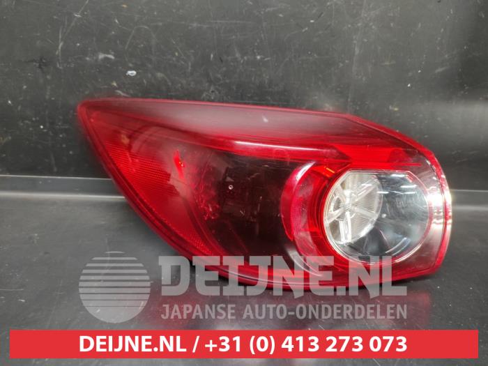 Mazda 3 Achterlicht links O683709