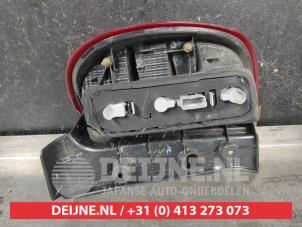 Nissan Micra Rücklicht links O683764 foto 2