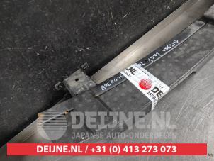 Nissan Leaf Stoßstangeträger hinten O683868 foto 2