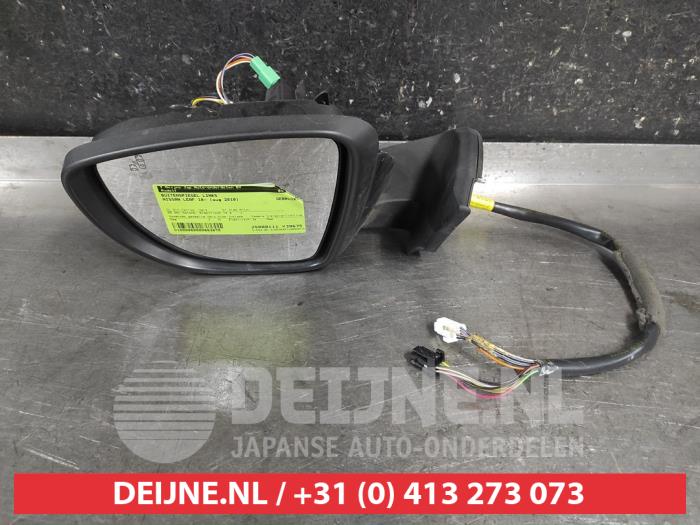 Nissan Leaf Buitenspiegel links O683870