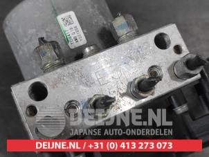 Nissan Leaf ABS Pumpe O683871 foto 2