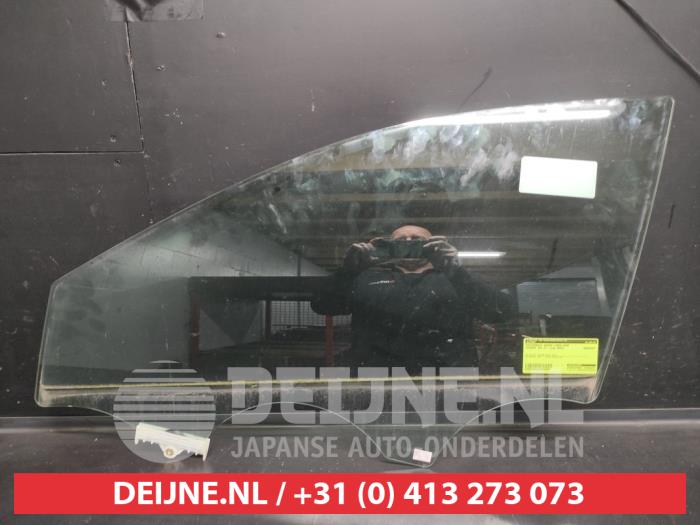 Hyundai I30 Türscheibe 4-türig links vorne O683986