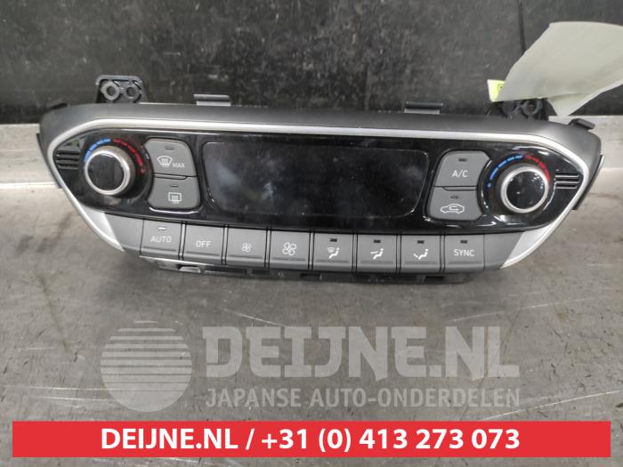 Hyundai I30 Heizung Bedienpaneel O684005