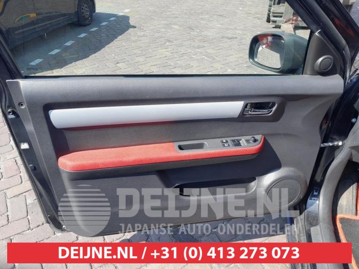 Suzuki Swift Kombischalter Fenster O684033