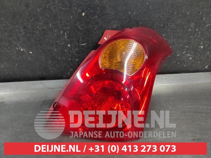 Suzuki Swift Rücklicht rechts O684041