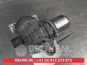 Chevrolet Spark Front wiper motor O684066 photo 2