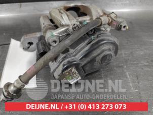 Nissan Leaf Rear brake calliper, right O684205 photo 3