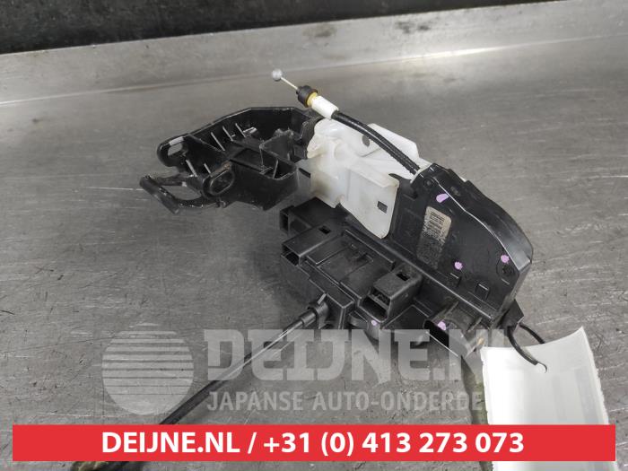 Kia Pro Ceed Deurslot Mechaniek 2Deurs links O684351