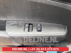 Kia Picanto Kombischalter Fenster O684430 foto 3