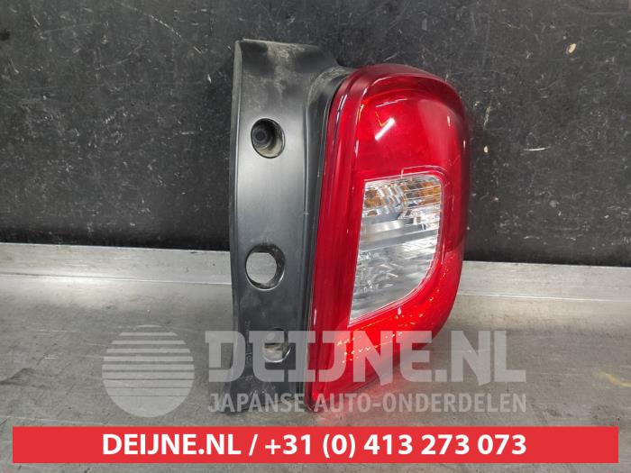 Nissan Micra Achterlicht rechts O684492