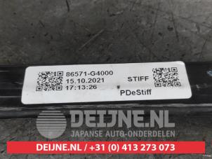 Hyundai I30 Front bumper frame O684476 photo 3