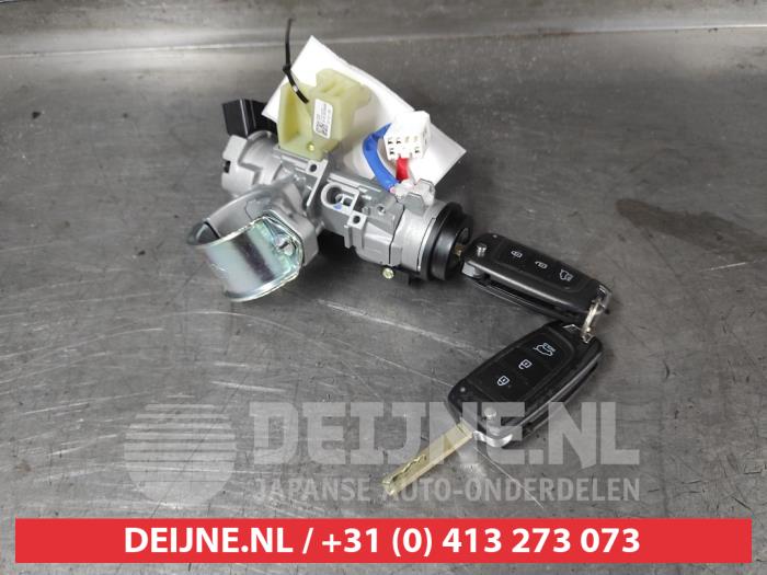 Hyundai I30 Kontaktslot+Sleutel O684482