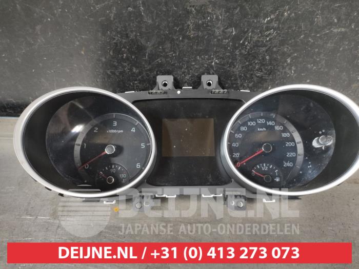 Kia Ceed Tacho - Kombiinstrument KM O684653