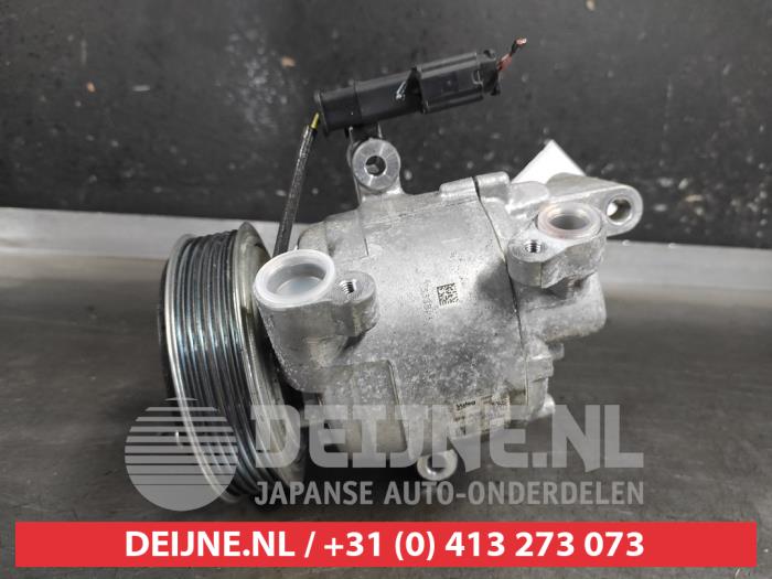 Gebruikte Aircopomp Toyota Aygo X 1.0 12V VVT-i Prijs € 125,00 Margeregeling aangeboden door V.Deijne Jap.Auto-onderdelen BV