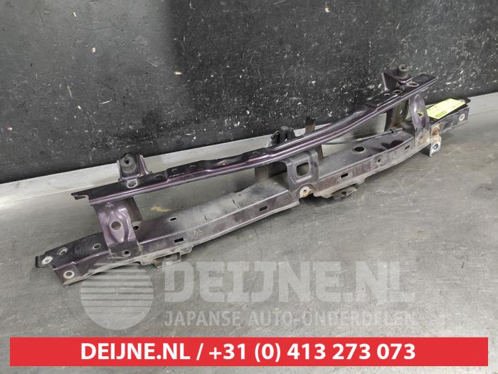Toyota IQ Schlossträger vorne O684806
