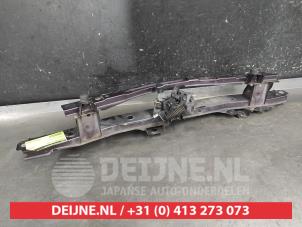 Toyota IQ Lock plate O684806 photo 2
