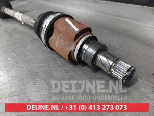 Nissan Micra Antriebswelle links vorne O684967 foto 3